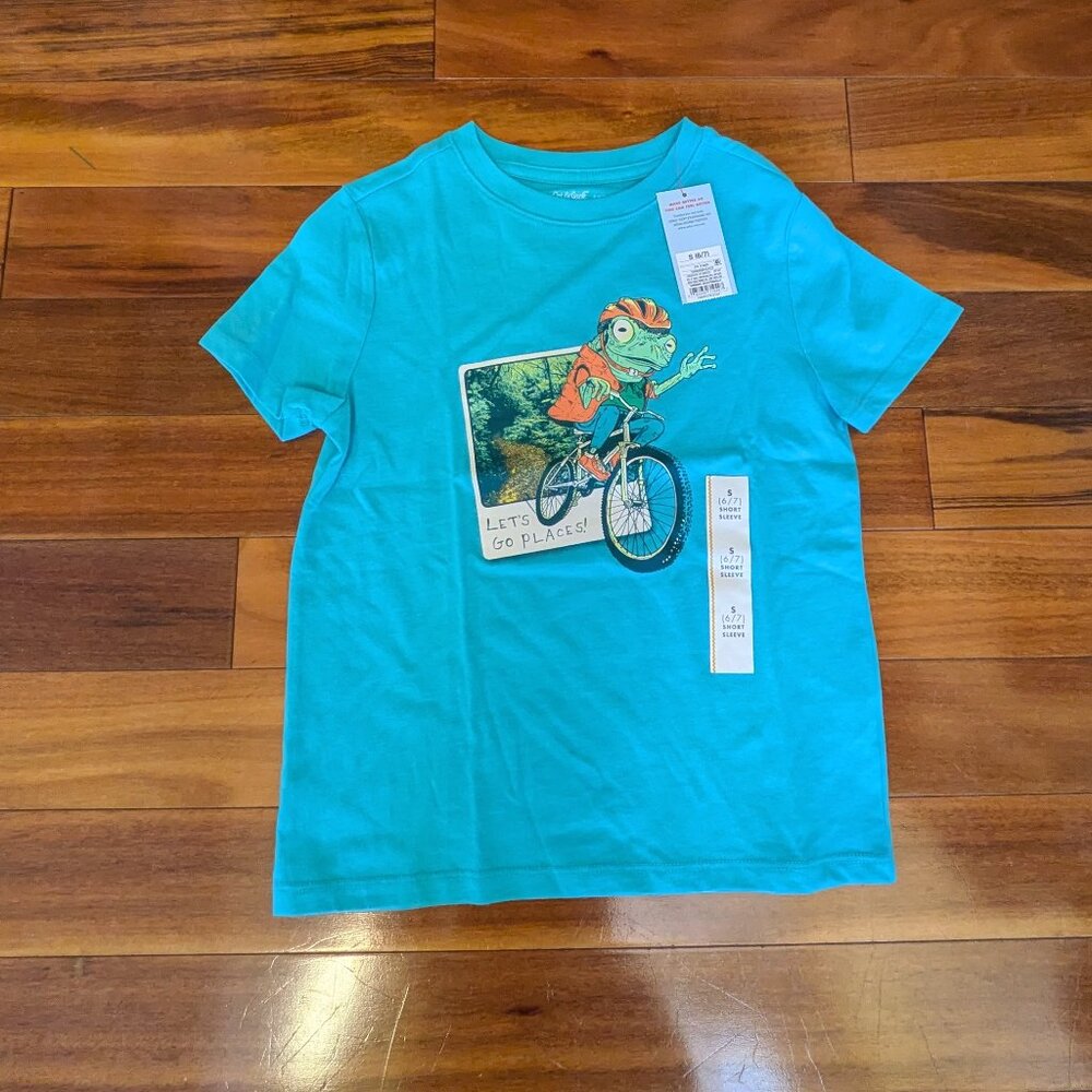 NWT CAT & Jack Graphic T-shirt